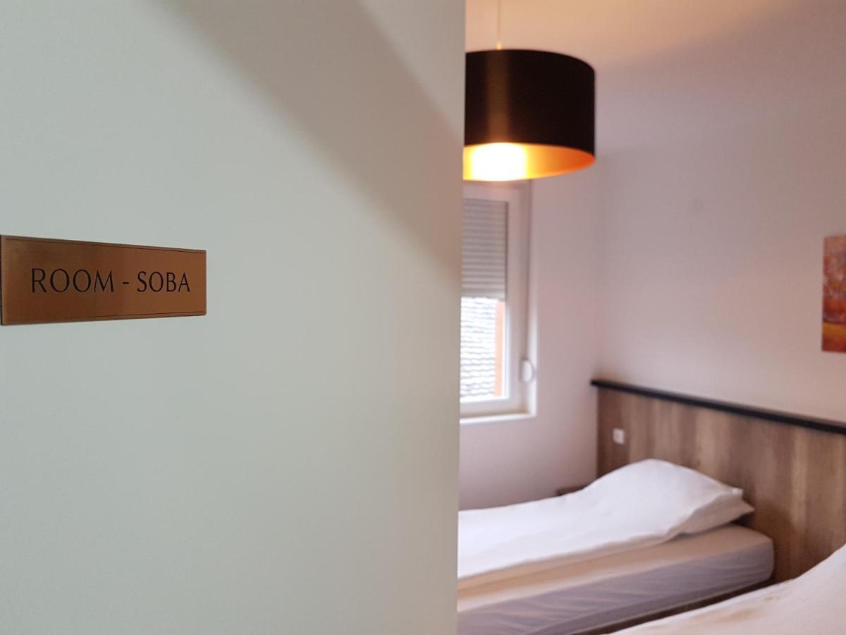 Apartmani Simić Quatro Valjevo Zewnętrze zdjęcie